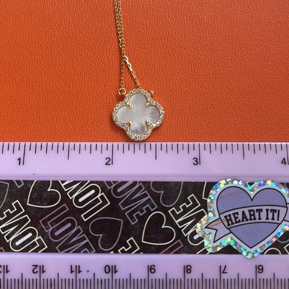 New CLOVER Necklace 18K Gold Plated Sterling Silver - Picture 9 of 9